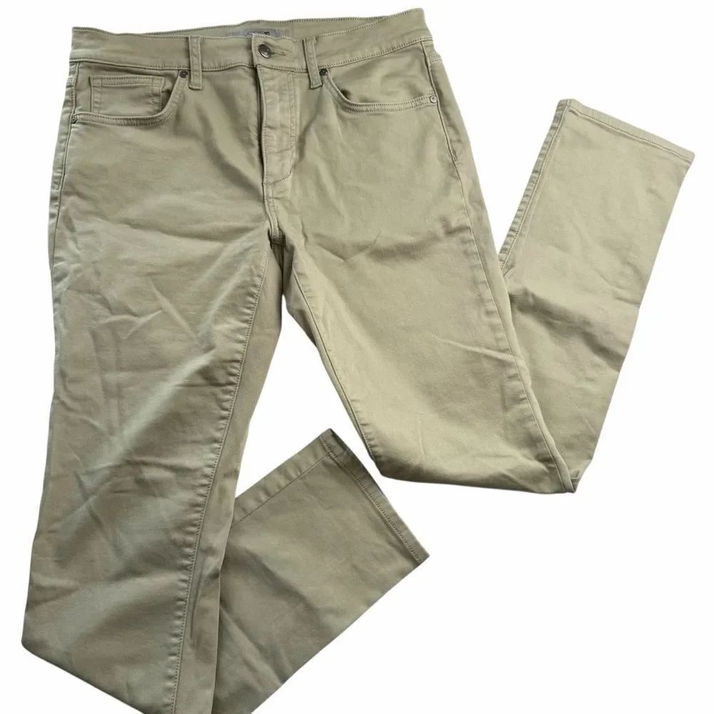 Men’s Joe’s Jeans slim fit chino pants 32 x 32